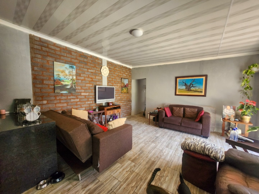 3 Bedroom Property for Sale in Stilfontein Ext 4 North West